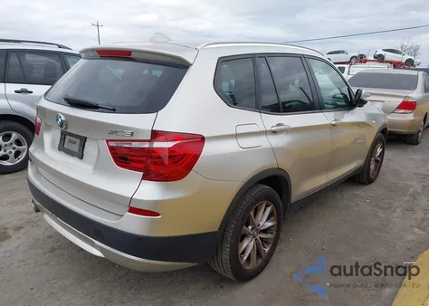 2014 BMW X3 xDrive28I z USA, uszkodzony, nr VIN 5UXWX9C57E0D41843
